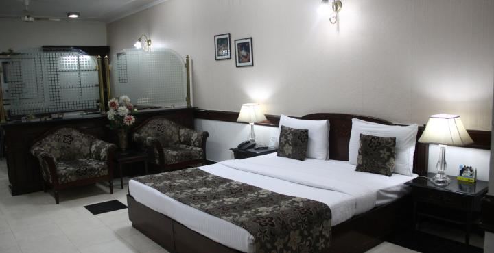 Hotel Amar Inn- Lajpat Nagar Central Market New Delhi Exteriör bild