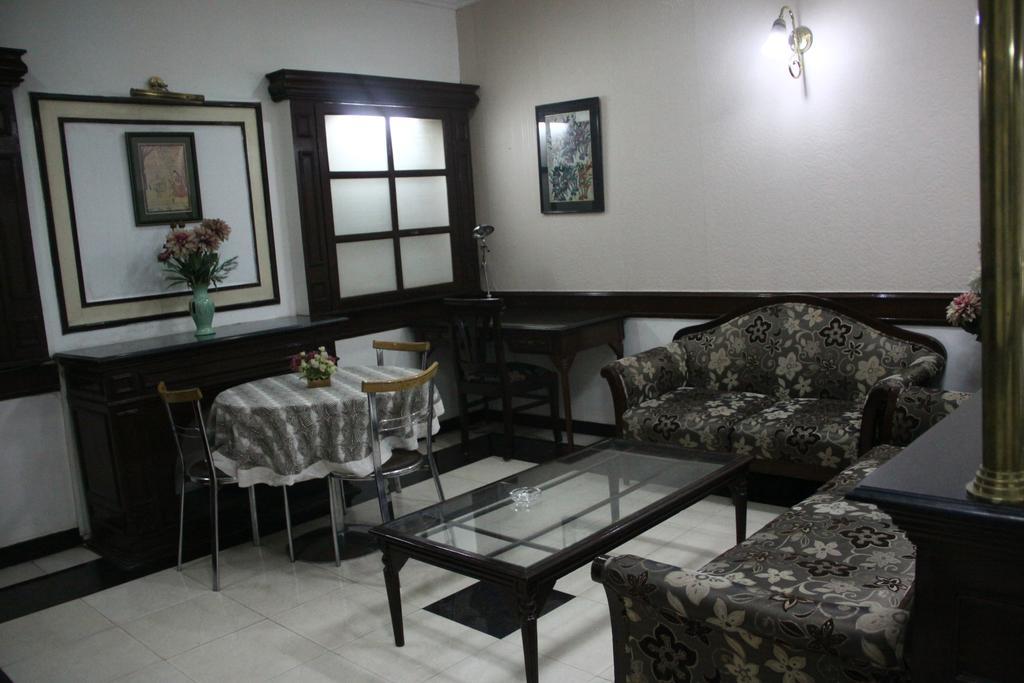 Hotel Amar Inn- Lajpat Nagar Central Market New Delhi Exteriör bild